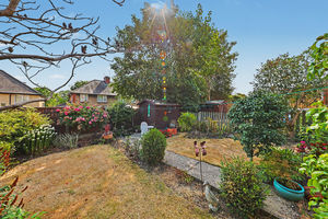 Laburnum Street Hollingwood